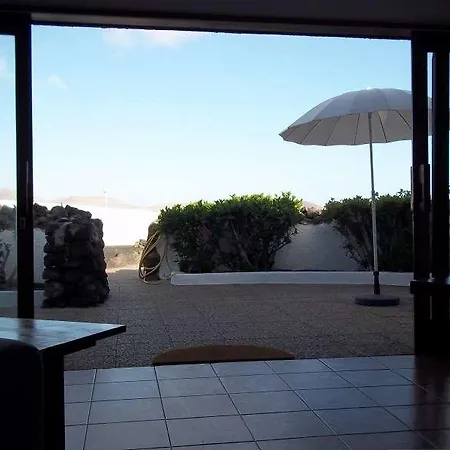 Belobunga * Famara